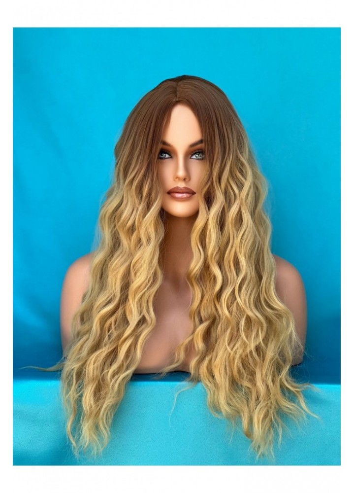 Ombreli Dalgalı Perçemsiz Peruk